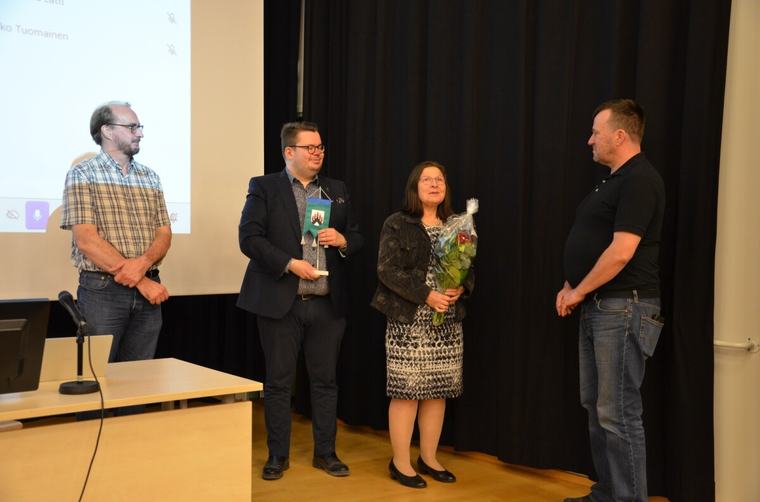 Toholammin kunnanvaltuusto käsitteli alkuvuotta – Kaasutankkausaseman valmistumista kyseltiin Paikallisuutiset 7.9. | Päivitetty 7.9.