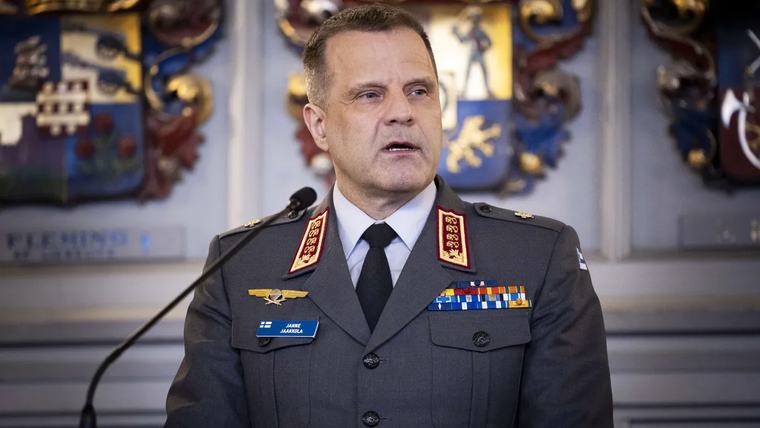 Puolustus­voimat puhuu nyt Suomen uudesta normaalista – Kovaa painetta, sanoo kenraali