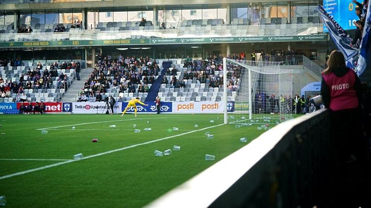 Suomen Cupin finaali keskeytettiin sairauskohtauksen johdosta