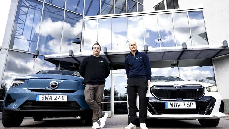Käytettyjen autojen maahantuoja päätti keskittyä kahteen suosikkimerkkiin – myynti takoo nyt kymmeniä miljoonia