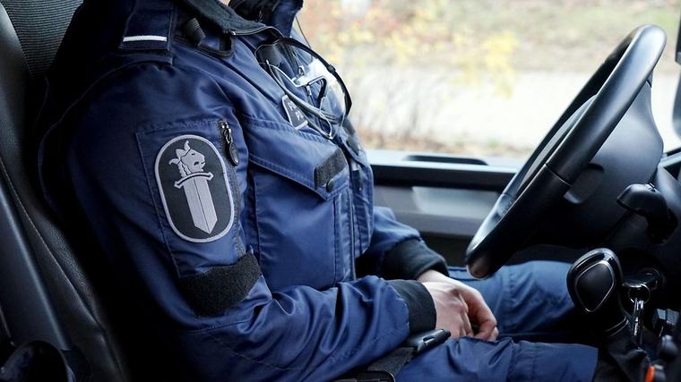 IL: Nuori tyttö löytyi kuolleena rapusta Vantaalla – poliisi epäilee nuorta miestä synkistä rikoksista