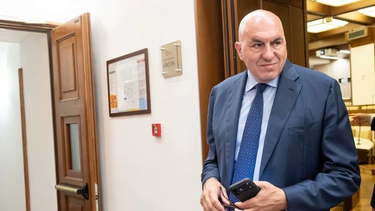 Analyysi / Vladimir Putin raivostui Italialle – Kremlin propaganda sai vaarallisen tukijan, joka voi muuttaa lähes kaiken