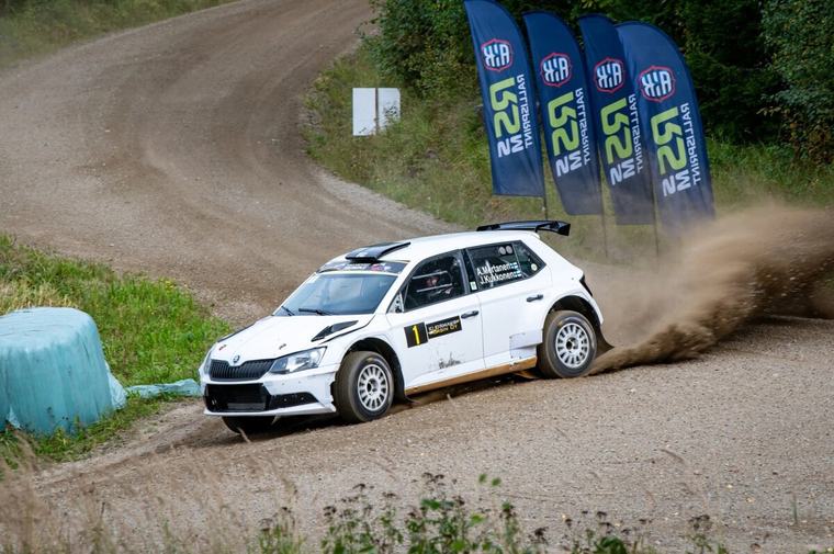 Kajaanin Aarni Mertanen ajoi luokkavoiton SM-rallisprintissä Urheilu 31.8. | Päivitetty 31.8.