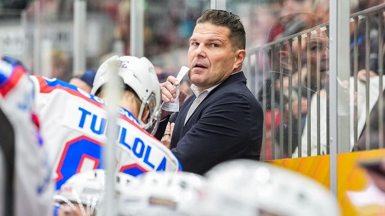 Jokereille ruma selkäsauna – näin reagoi Tomek Valtonen