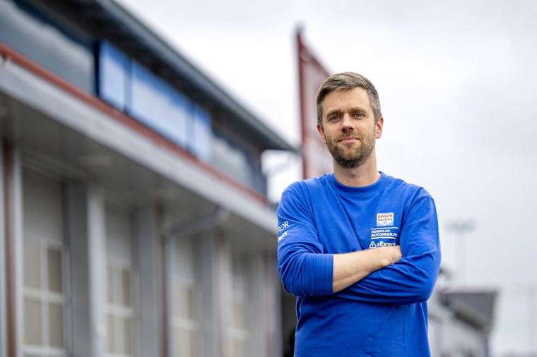 Autohuoltamoyrittäjä Jesse Haapala on noussut vastarintaan – "Akkujen ympärille rakennetaan monopolia"