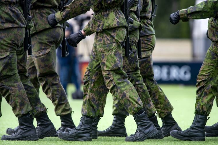 Pääkirjoitus: Äijäkulttuuri kitkettävä armeijasta Pääkirjoitukset 6:00