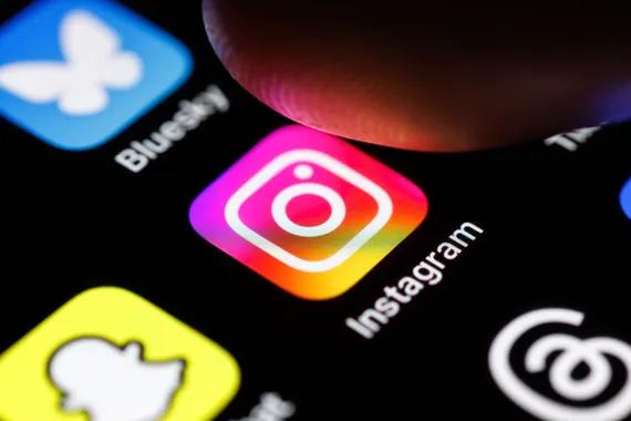 Metaa uhkaavat jopa 200 miljardin sakot – Ex-johtaja: Mark Zuckerberg tiesi lapsiin kohdistuvien vaarojen olleen 100–400 kertaa kerrottua pahempia