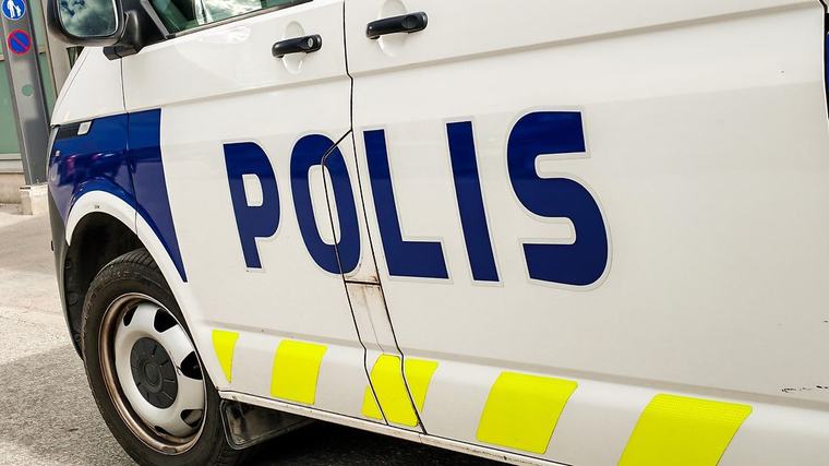 Oppilas riehui ammattioppilaitoksessa Järvenpäässä – poliisipartiot paikalle